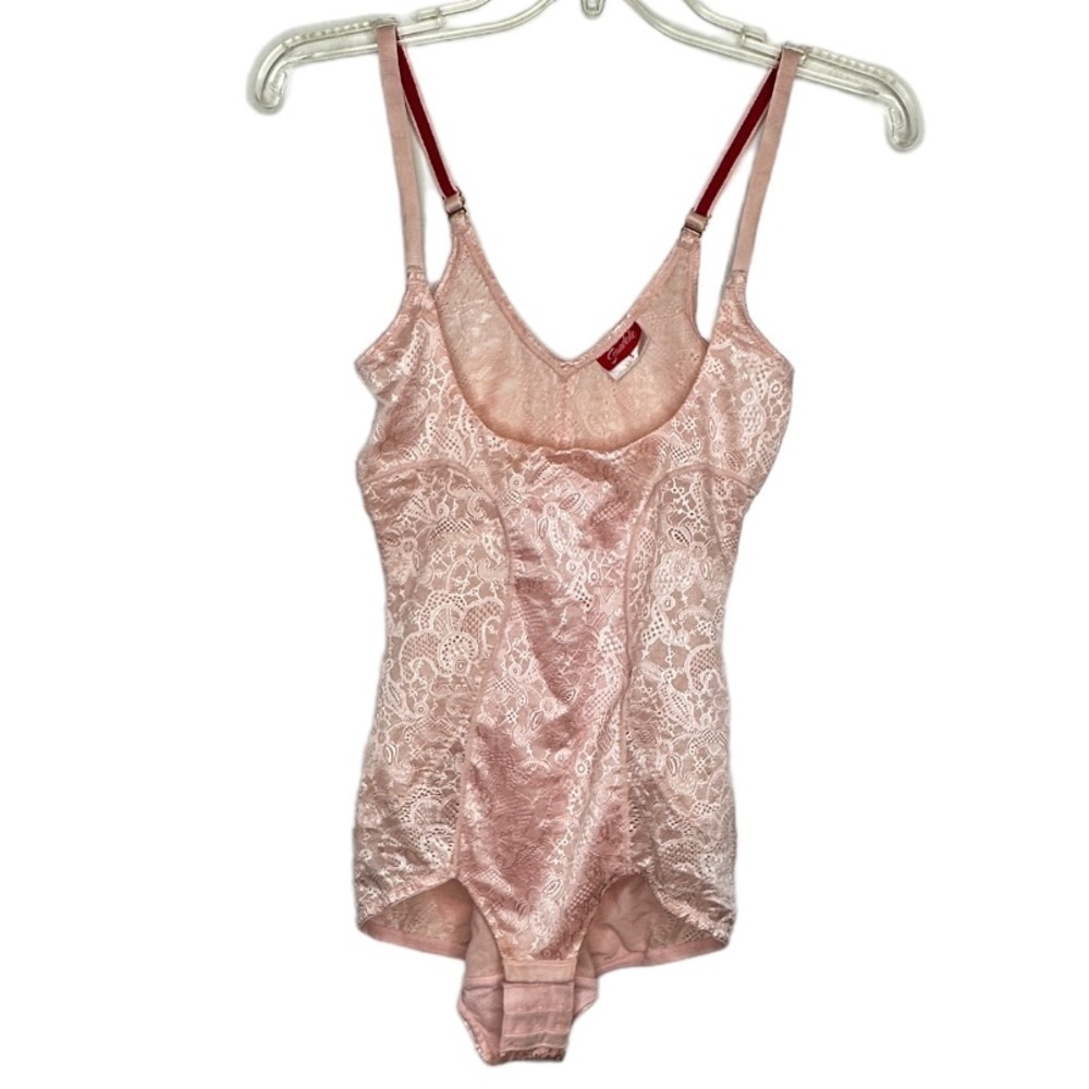 Scandale Pink Undergarment
